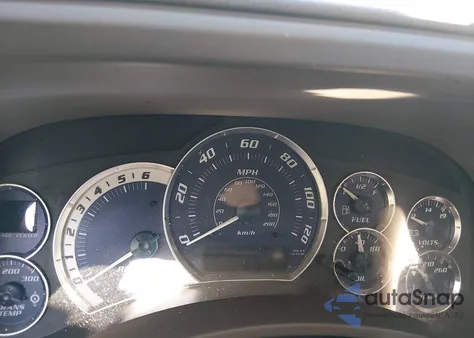 2002 Cadillac Escalade Standard z USA, uszkodzony, nr VIN 1GYEK63N02R100697